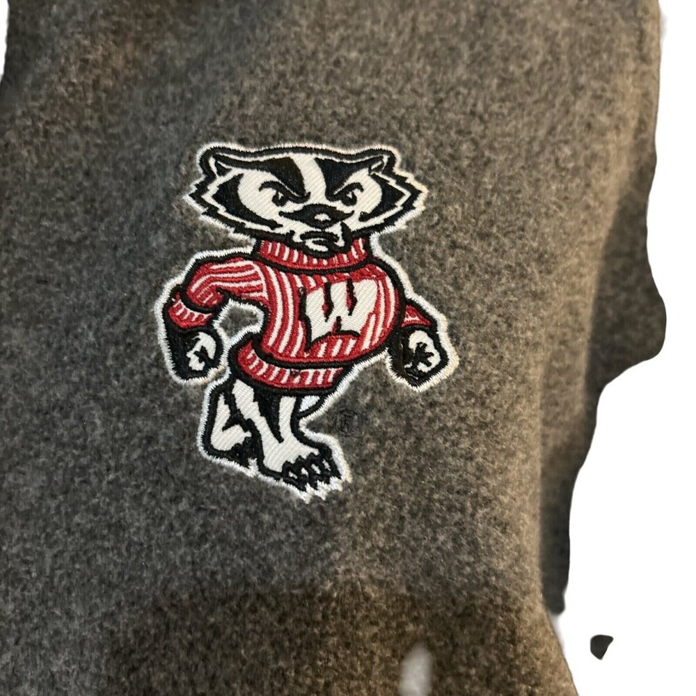 NEW Wisconsin Badgers Gray Fleece Sweatshirt Hoodie Shearling Jacket Women's M - Picture 6 of 8